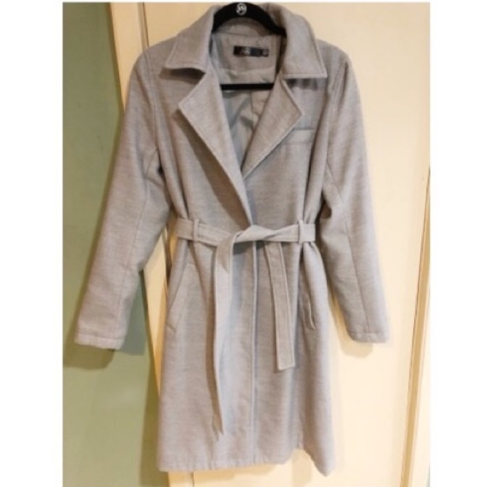 Missguided Grey Belted Coat